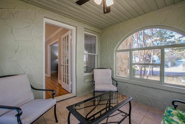 3318 N Poplar Street, North Little Rock, AR 72116