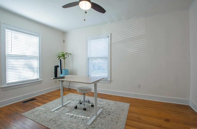 3318 N Poplar Street, North Little Rock, AR 72116