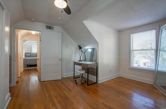 3318 N Poplar Street, North Little Rock, AR 72116