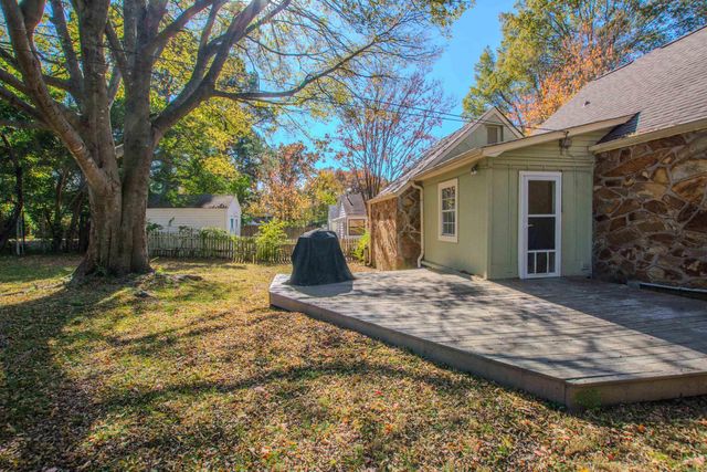 3318 N Poplar Street, North Little Rock, AR 72116