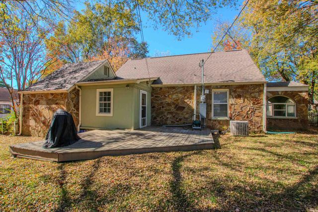 3318 N Poplar Street, North Little Rock, AR 72116