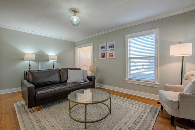 3318 N Poplar Street, North Little Rock, AR 72116