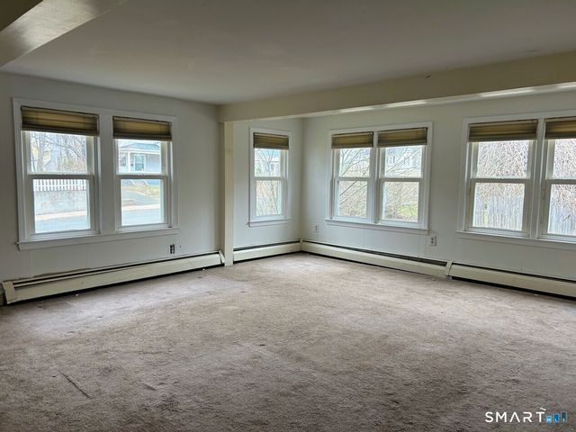 76 Bigelow Street, Manchester, CT 06040