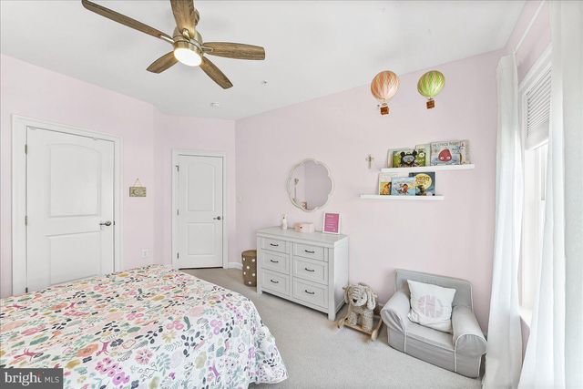 855 STONECLIFFE RD, Malvern, PA 19355