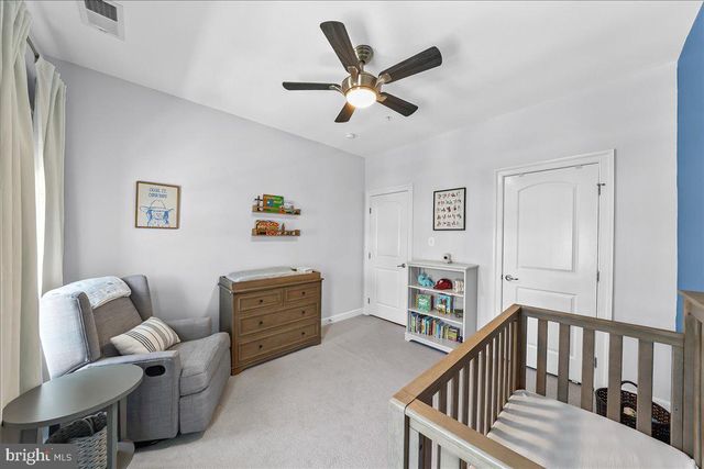 855 STONECLIFFE RD, Malvern, PA 19355
