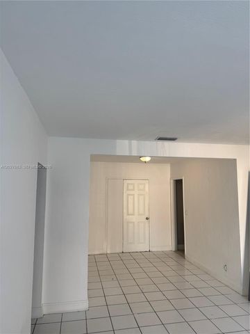 6800 NW 2 CT, Miami, FL 33150