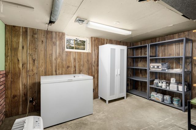 15 Circle Drive, Circle Pines, MN 55014