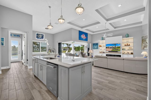 11536 Jeannine Street, Palm Beach Gardens, FL 33412