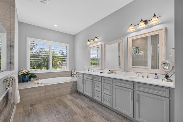 11536 Jeannine Street, Palm Beach Gardens, FL 33412