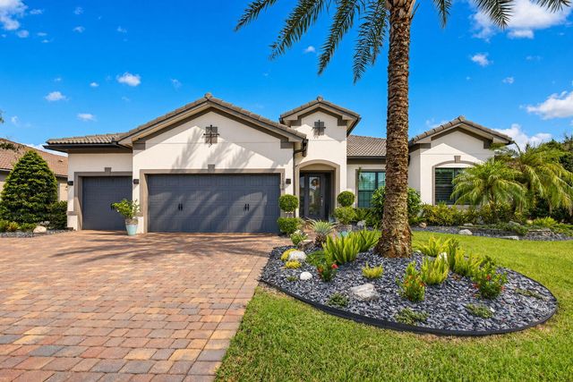 11536 Jeannine Street, Palm Beach Gardens, FL 33412