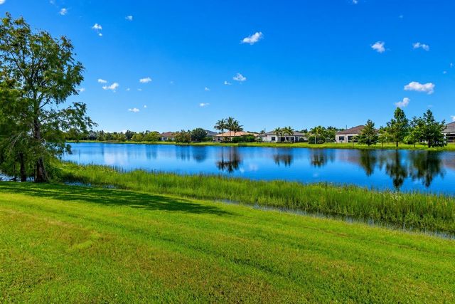 11536 Jeannine Street, Palm Beach Gardens, FL 33412