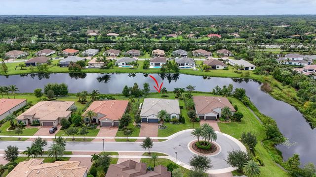 11536 Jeannine Street, Palm Beach Gardens, FL 33412