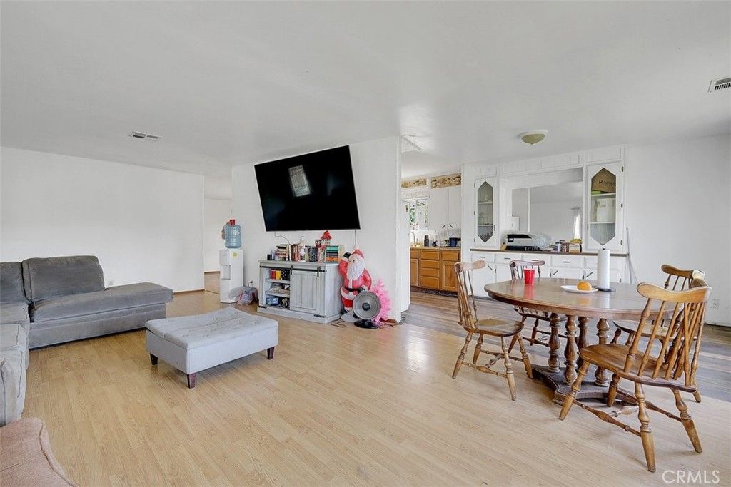 Image 12 of property listing at 1122 French, Gridley, CA 95948