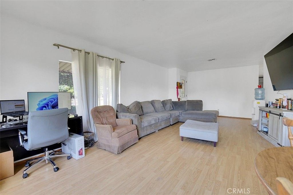 Image 19 of property listing at 1122 French, Gridley, CA 95948