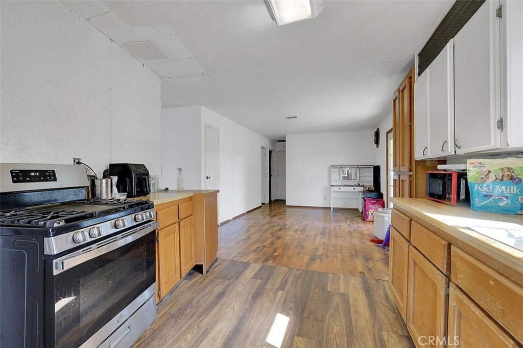 Image 26 of property listing at 1122 French, Gridley, CA 95948