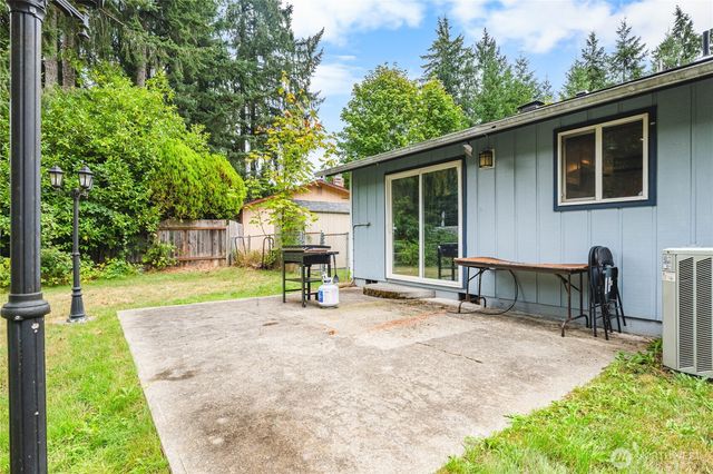 5325 79th Court SW, Olympia, WA 98512
