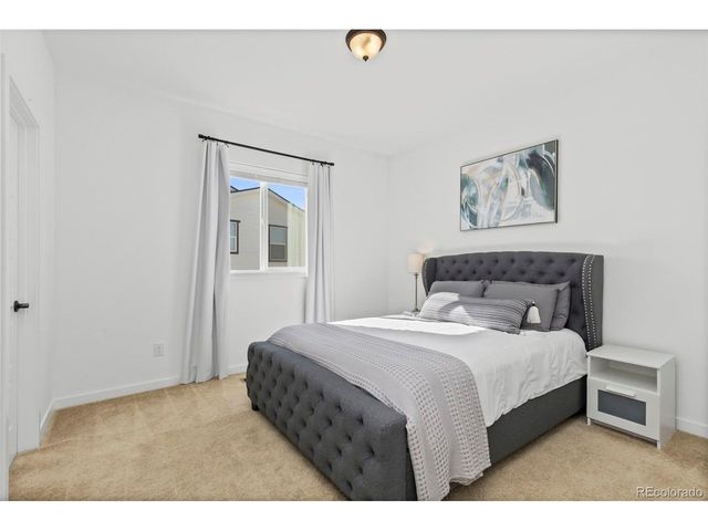 190 Starlight Cir, Erie, CO 80516