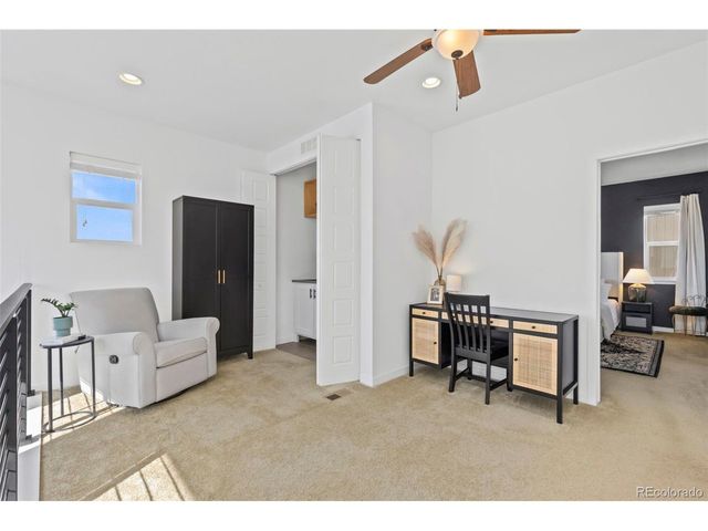 190 Starlight Cir, Erie, CO 80516