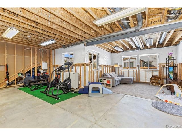 190 Starlight Cir, Erie, CO 80516