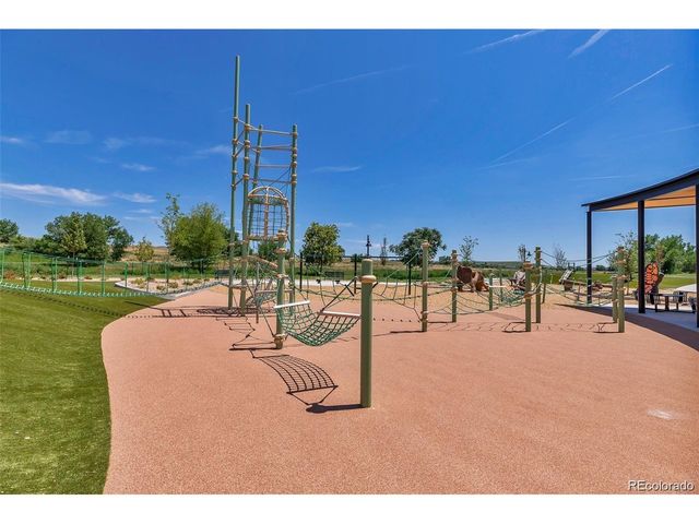 190 Starlight Cir, Erie, CO 80516