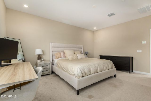 2268 W LAURIE Lane, Phoenix, AZ 85021