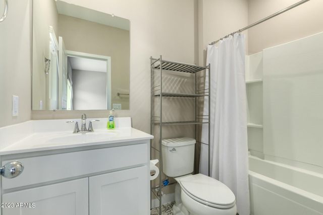 2268 W LAURIE Lane, Phoenix, AZ 85021