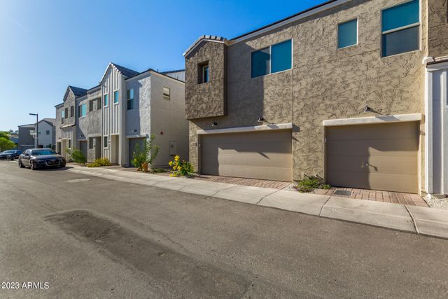 2268 W LAURIE Lane, Phoenix, AZ 85021
