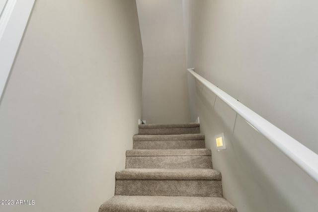 2268 W LAURIE Lane, Phoenix, AZ 85021