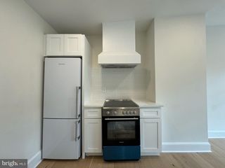 1703 GREEN ST #6, Philadelphia, PA 19130