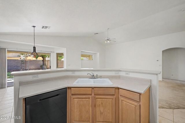 5253 W FRIER Drive, Glendale, AZ 85301