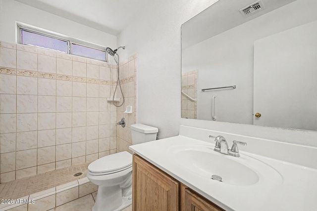 5253 W FRIER Drive, Glendale, AZ 85301