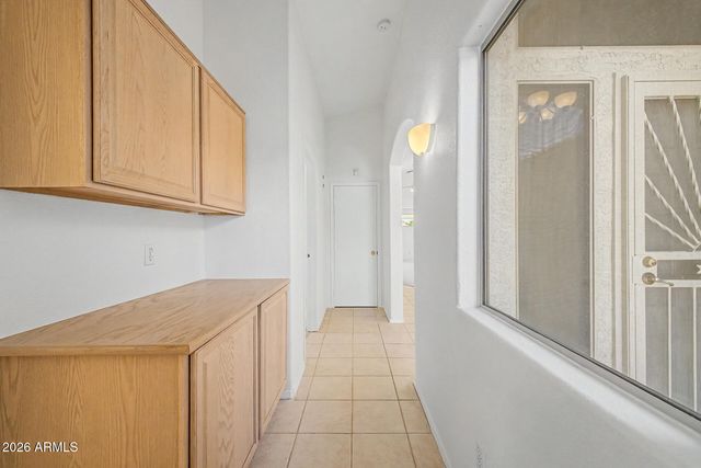 5253 W FRIER Drive, Glendale, AZ 85301