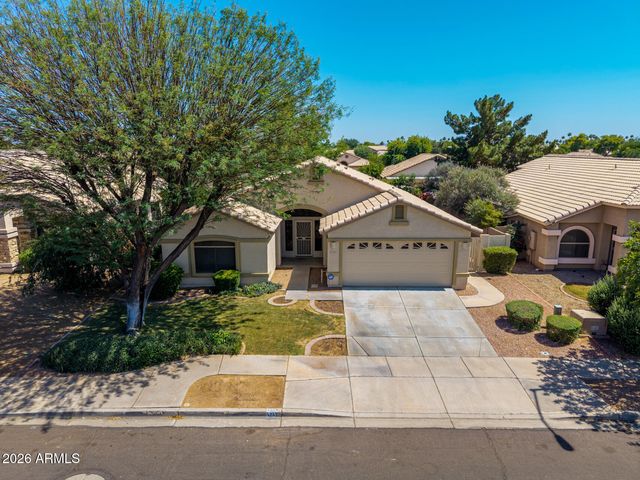 5253 W FRIER Drive, Glendale, AZ 85301