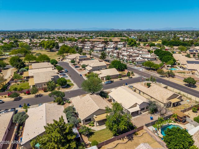 5253 W FRIER Drive, Glendale, AZ 85301