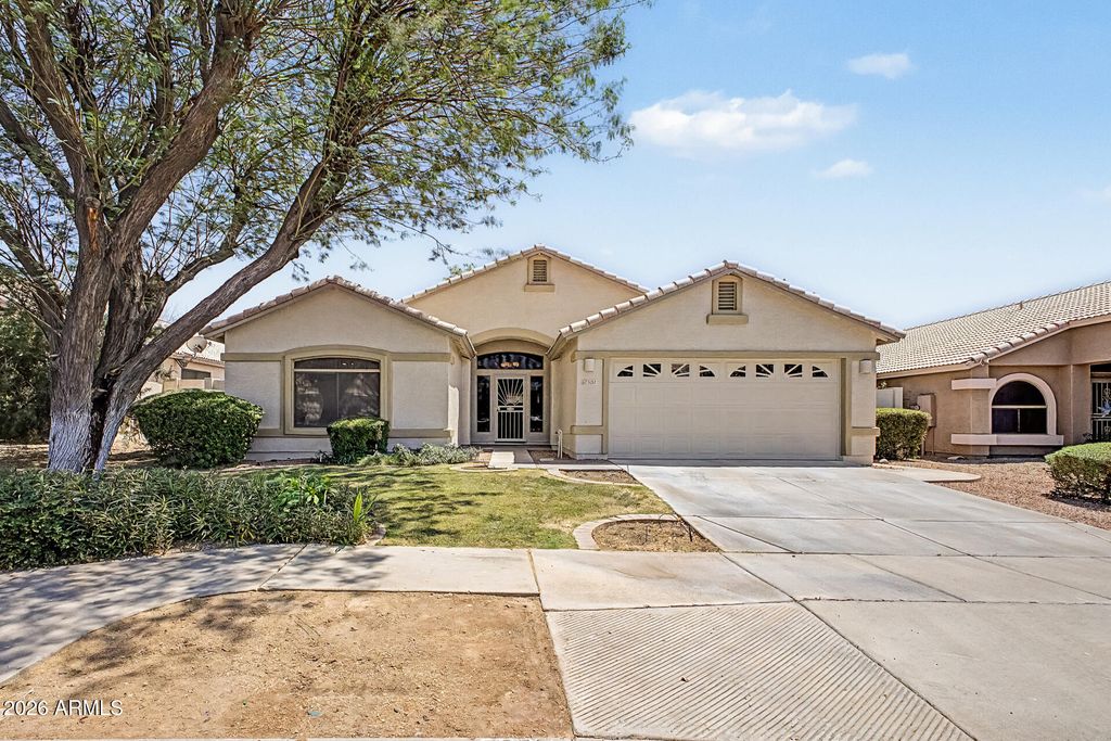 5253 W FRIER Drive, Glendale, AZ 85301