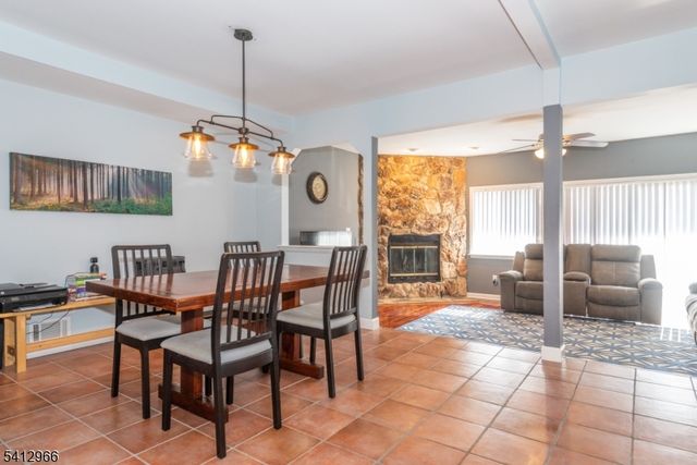 16 Brookside Hts G, Wanaque Boro, NJ 07465