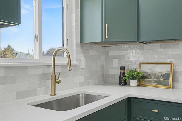 6163 W 78th Avenue, Arvada, CO 80003