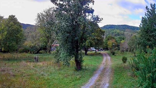 798 Nickajack Road, Trenton, GA 30752