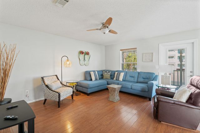 66 Pompano Street, Destin, FL 32541