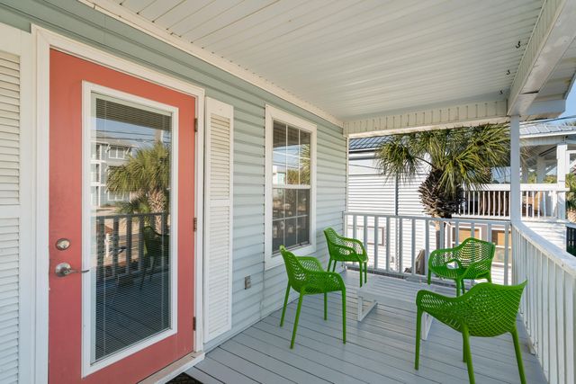 66 Pompano Street, Destin, FL 32541