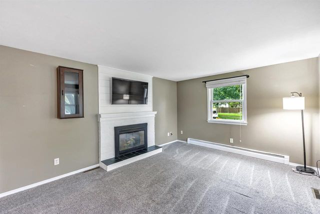 505 WAUBAUNUQUA TRAIL, De Pere, WI 54115