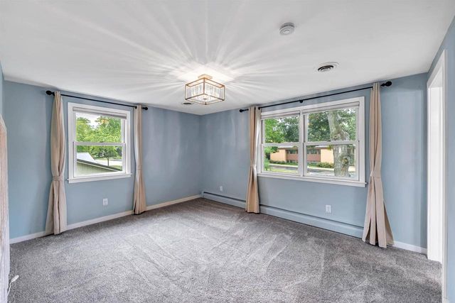 505 WAUBAUNUQUA TRAIL, De Pere, WI 54115