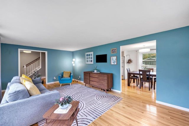 505 WAUBAUNUQUA TRAIL, De Pere, WI 54115