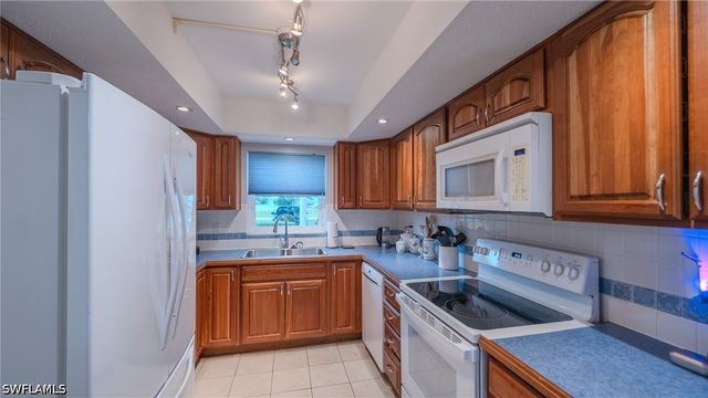 814 SE 46th ST 1G, Cape Coral, FL 33904