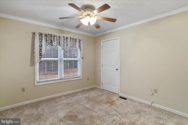 273 HICKORY LN, Augusta, WV 26704