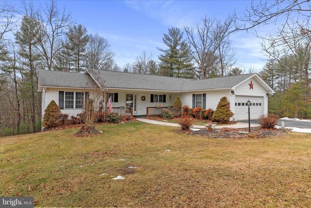 273 HICKORY LN, Augusta, WV 26704