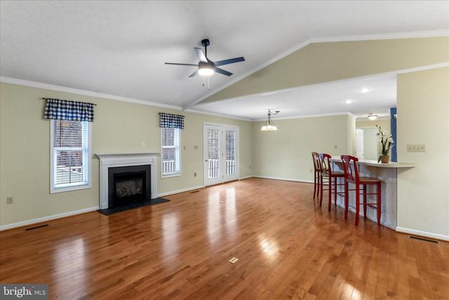 273 HICKORY LN, Augusta, WV 26704