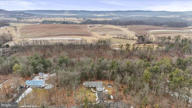 273 HICKORY LN, Augusta, WV 26704