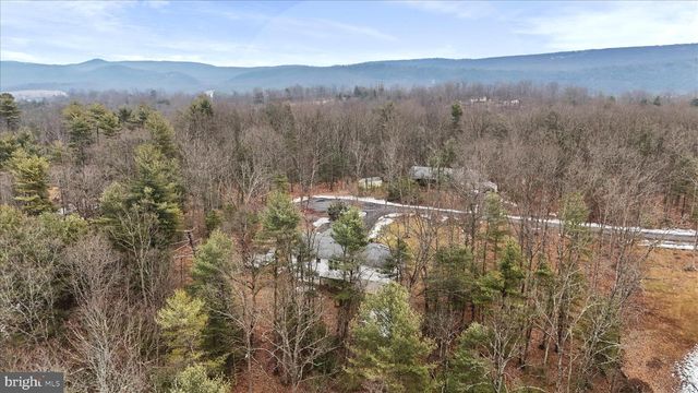 273 HICKORY LN, Augusta, WV 26704