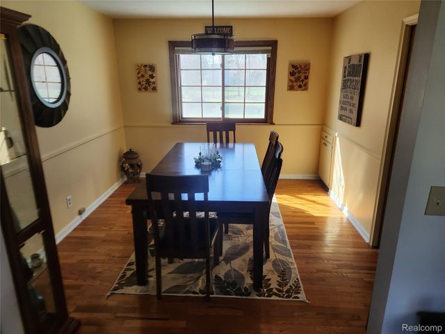 6103 Trenton Drive, Flint Charter Township, MI 48532